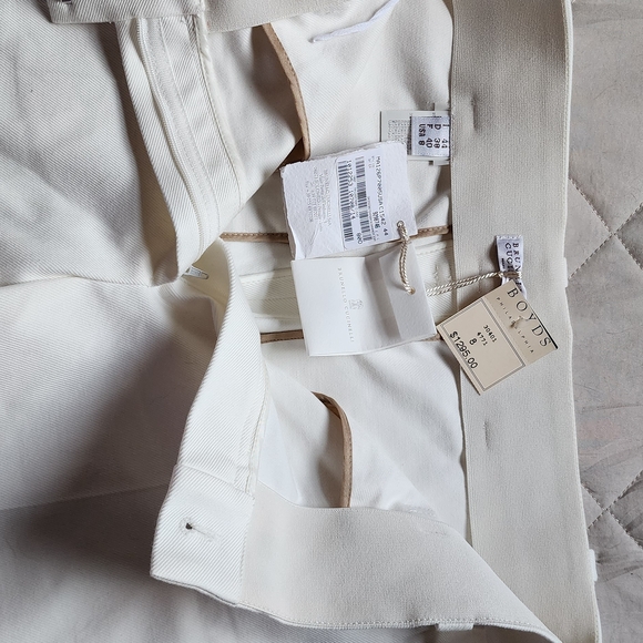 Brunello Cucinelli Elegant Cream Pants - Picture 2 of 5